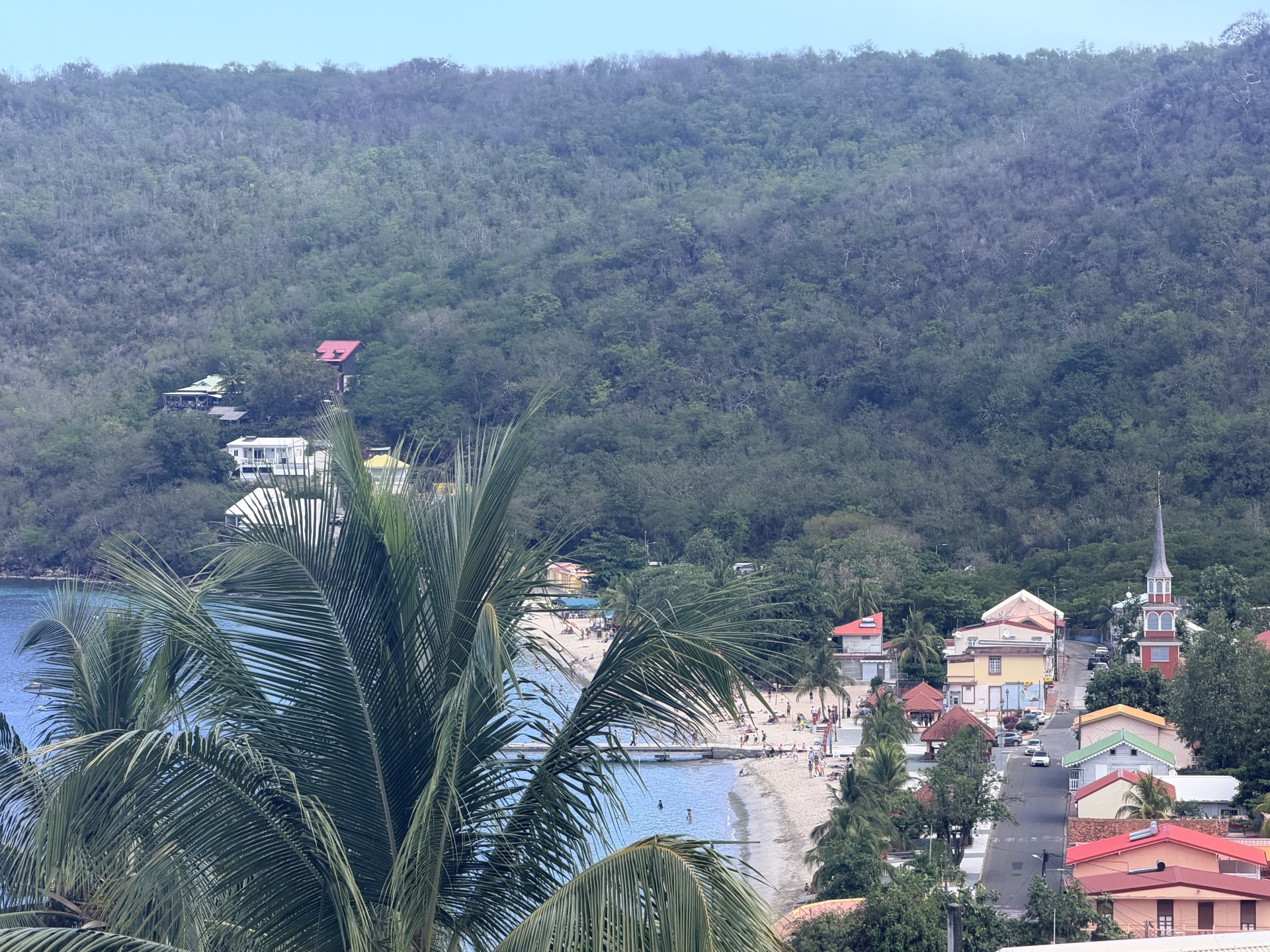 Vue sur le bourg des Anses d'Arlet